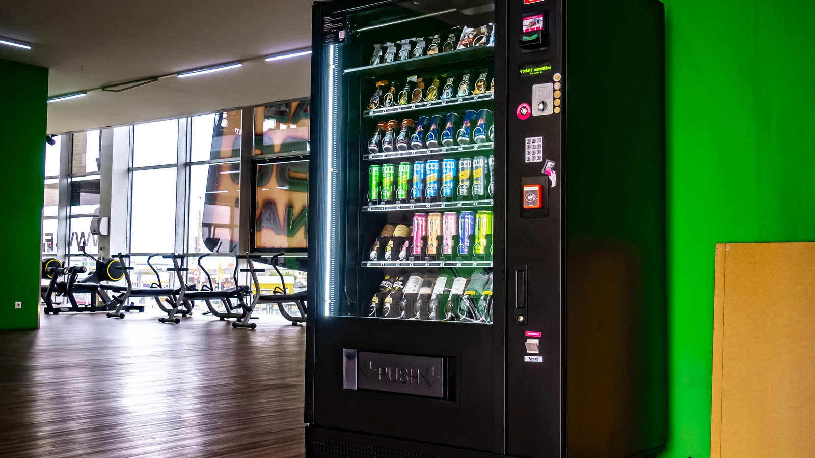 PANTAS Automat im Fitnessstudio
